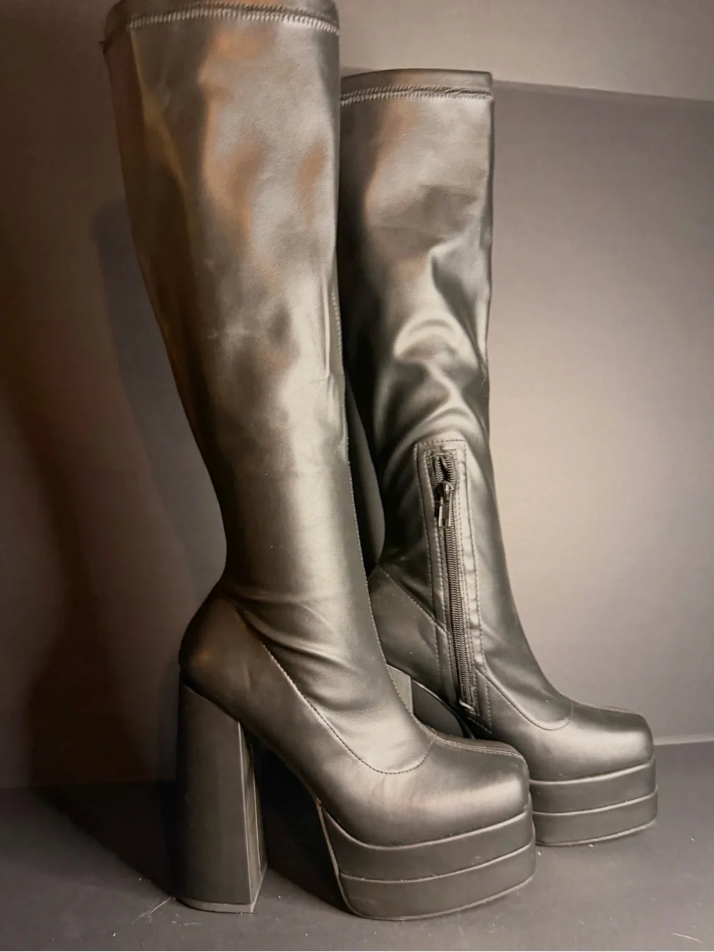 SODA Y2K Black Knee High Platform Chunky Heel Boots Size 8